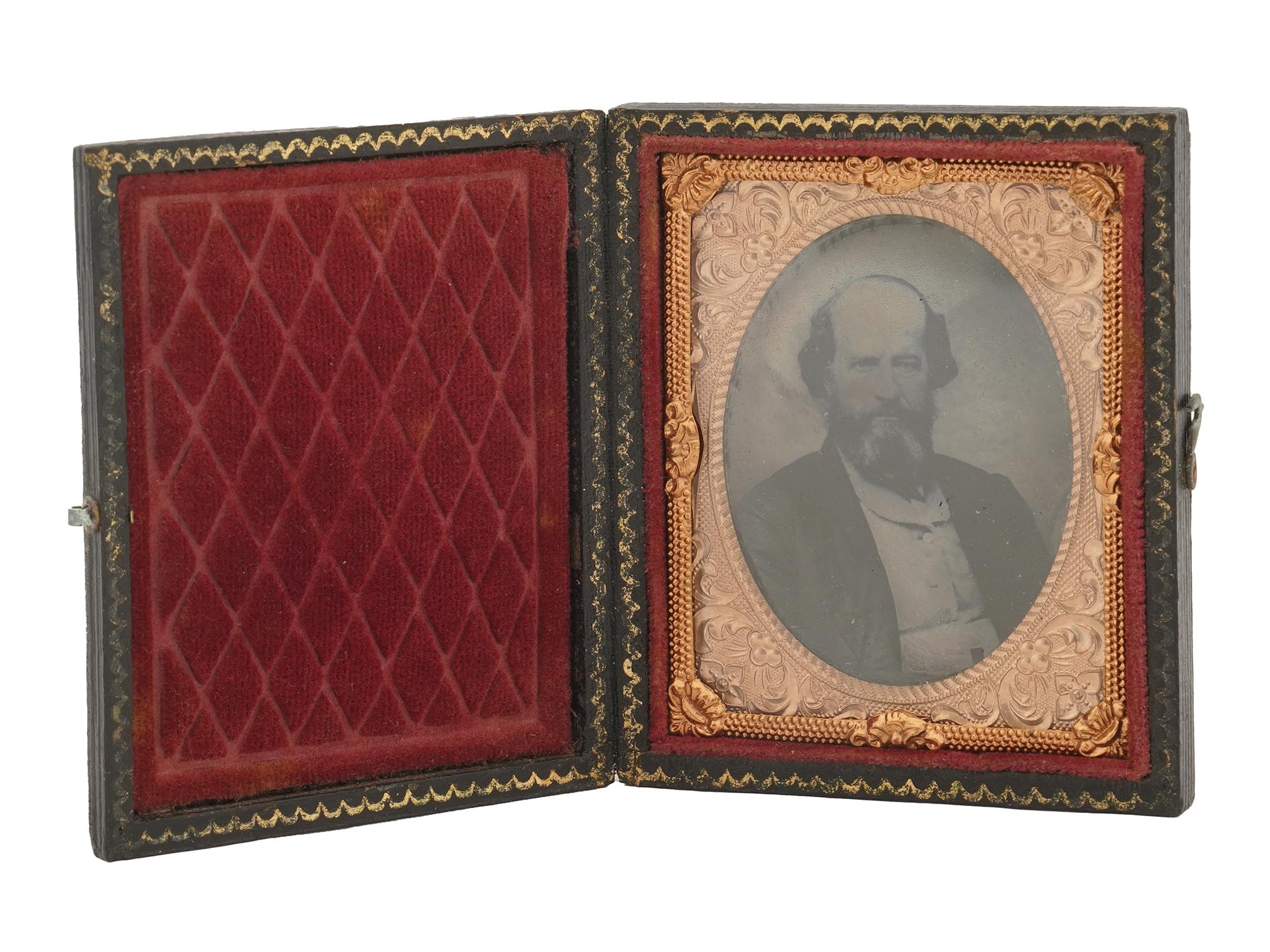 ANTIQUE TINTYPE PORTRAITS IN THERMOPLASTIC CASE PIC-4